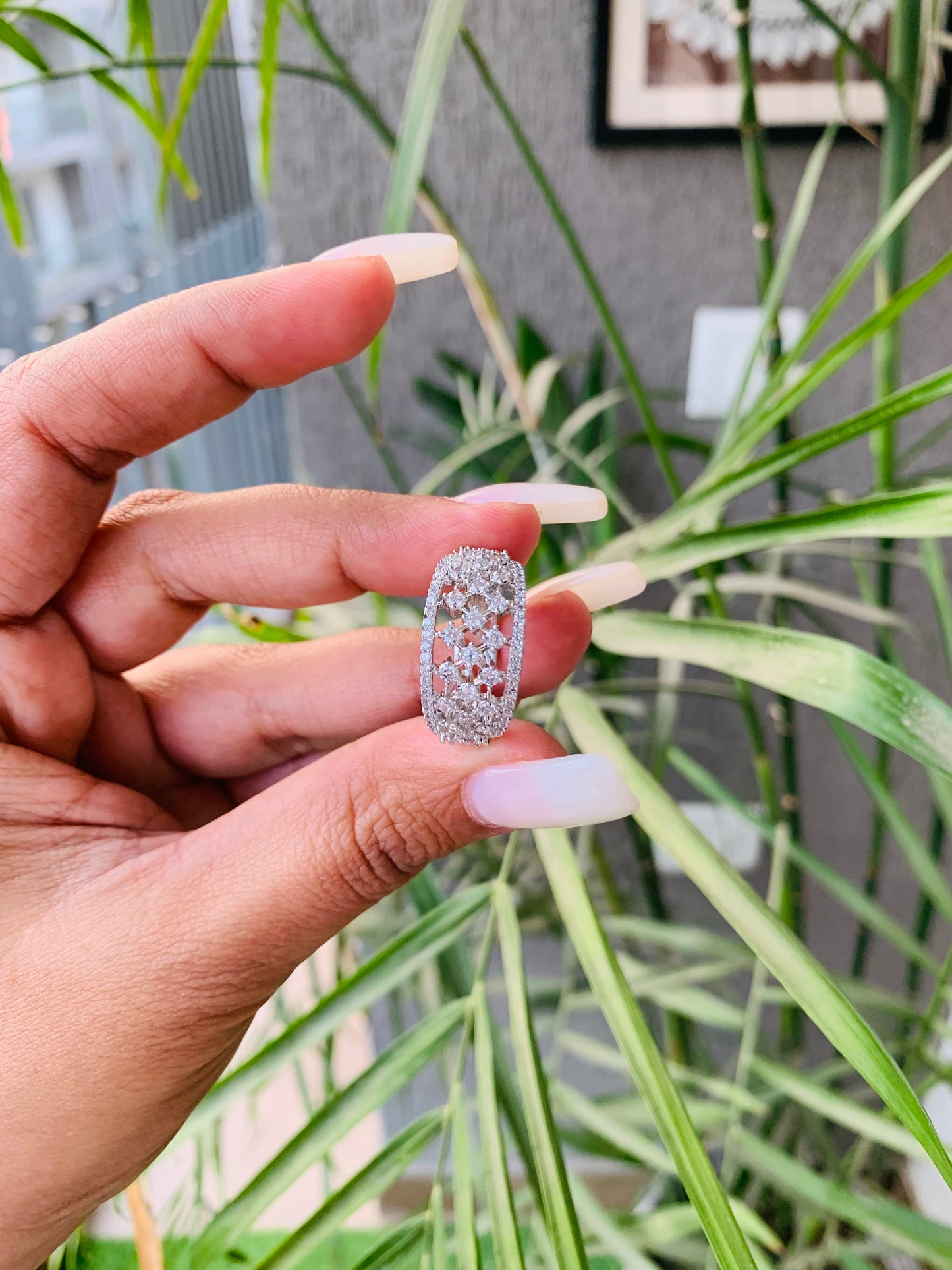 Pretty American Diamonds Band