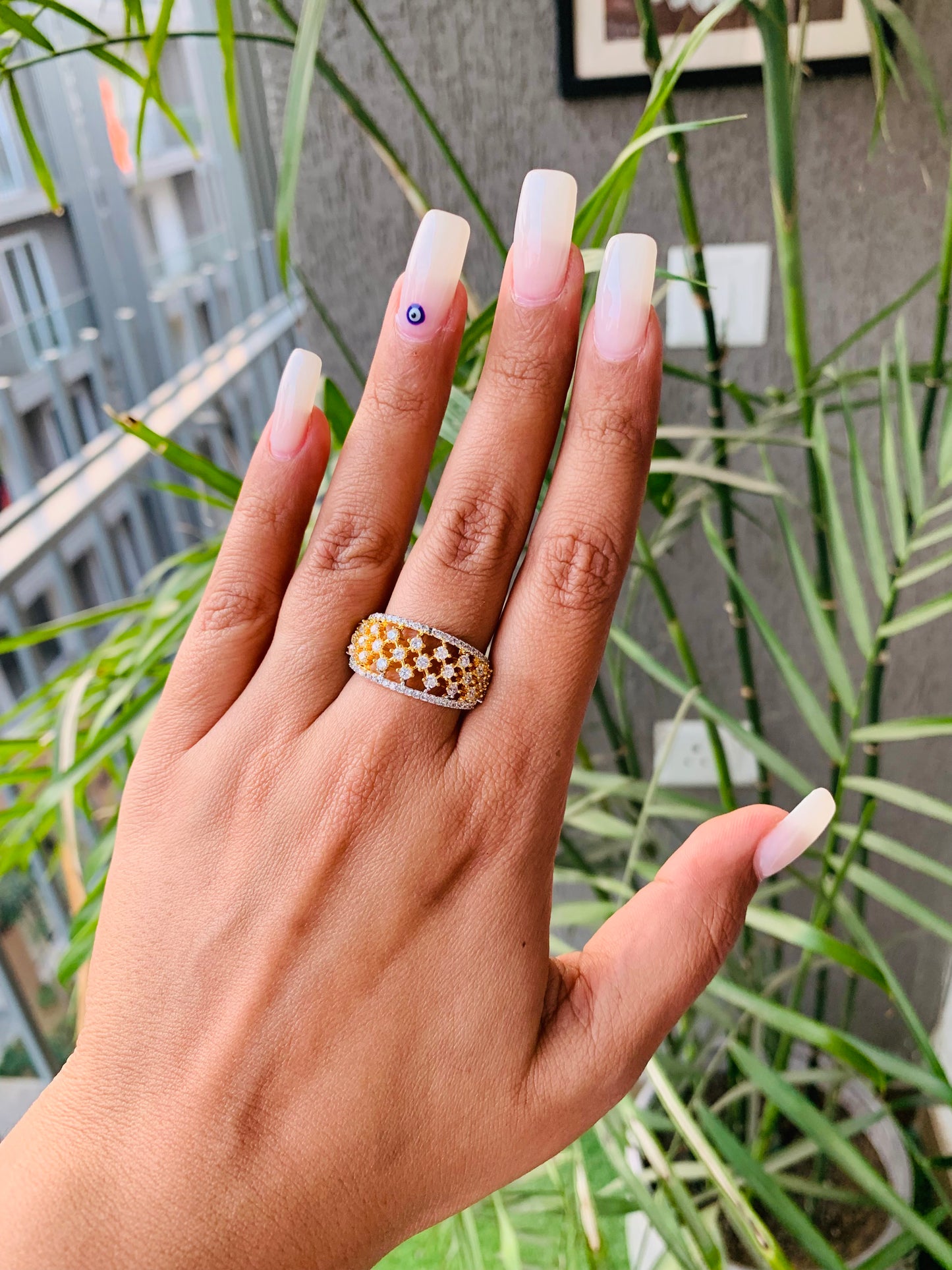 Pretty American Diamonds Band