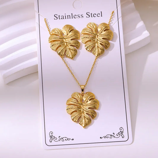 Tropical Leaf Pendant Necklace & Earrings Set