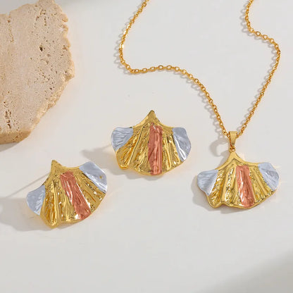 Tricolor Shell Pendant Necklace & Earrings Set